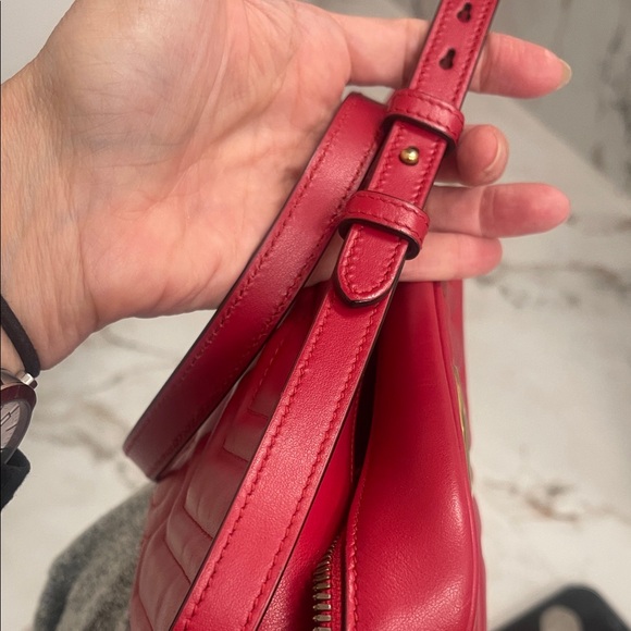 Gucci Red Crossbody Bag with Gold Accents - Picture 11 of 11